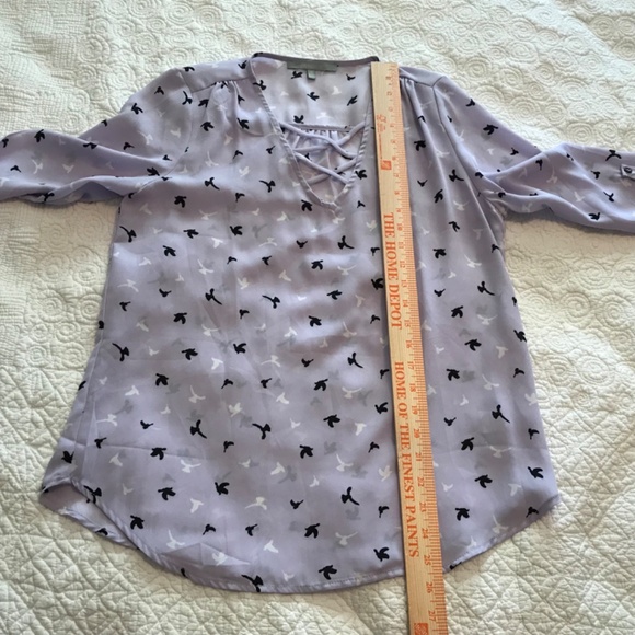 Sweet Rain lilac 3/4 sleeve blouse with black & white bird print (S/M) - Picture 10 of 15